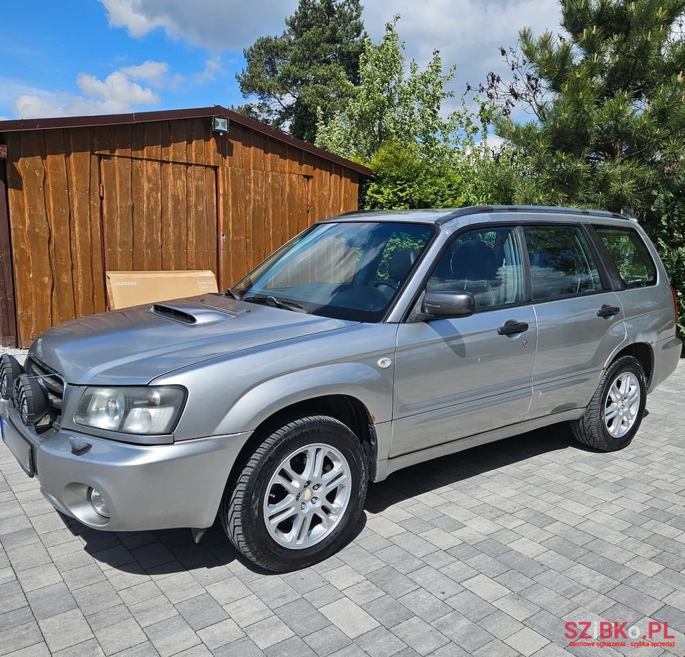 2004' Subaru Forester 2.5 Xt photo #1