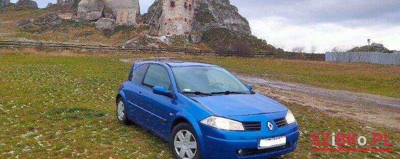 2003' Renault Megane photo #1