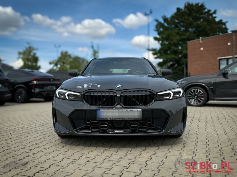 2023' BMW 3 Series photo #1