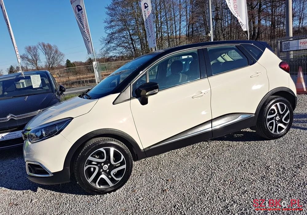 2016' Renault Captur photo #3