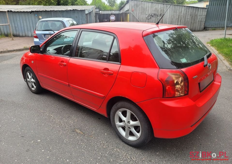 2005' Toyota Corolla photo #4