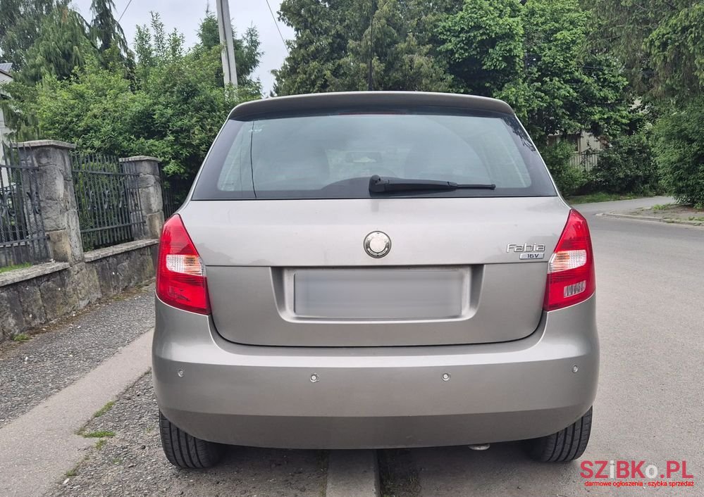 2008' Skoda Fabia 1.4 16V Comfort photo #5