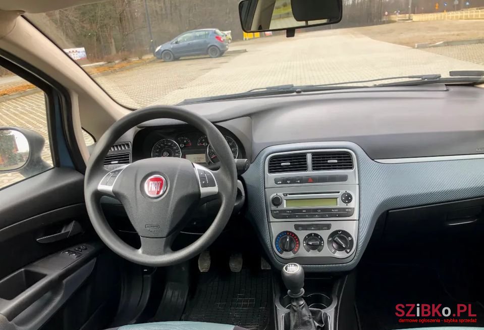 2009' Fiat Grande Punto photo #6