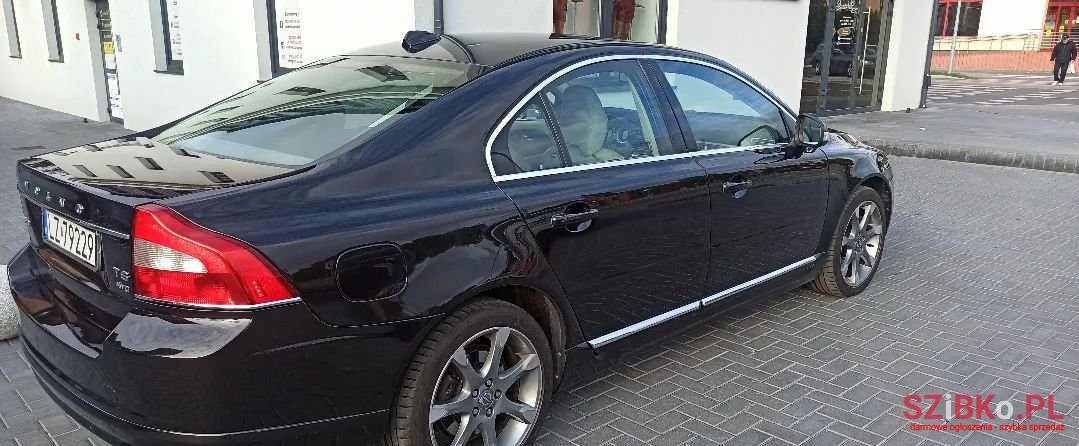 2011' Volvo S80 photo #6