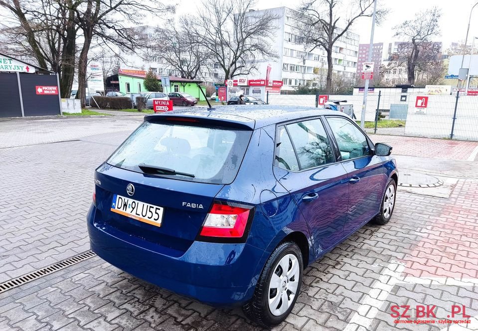 2017' Skoda Fabia photo #5