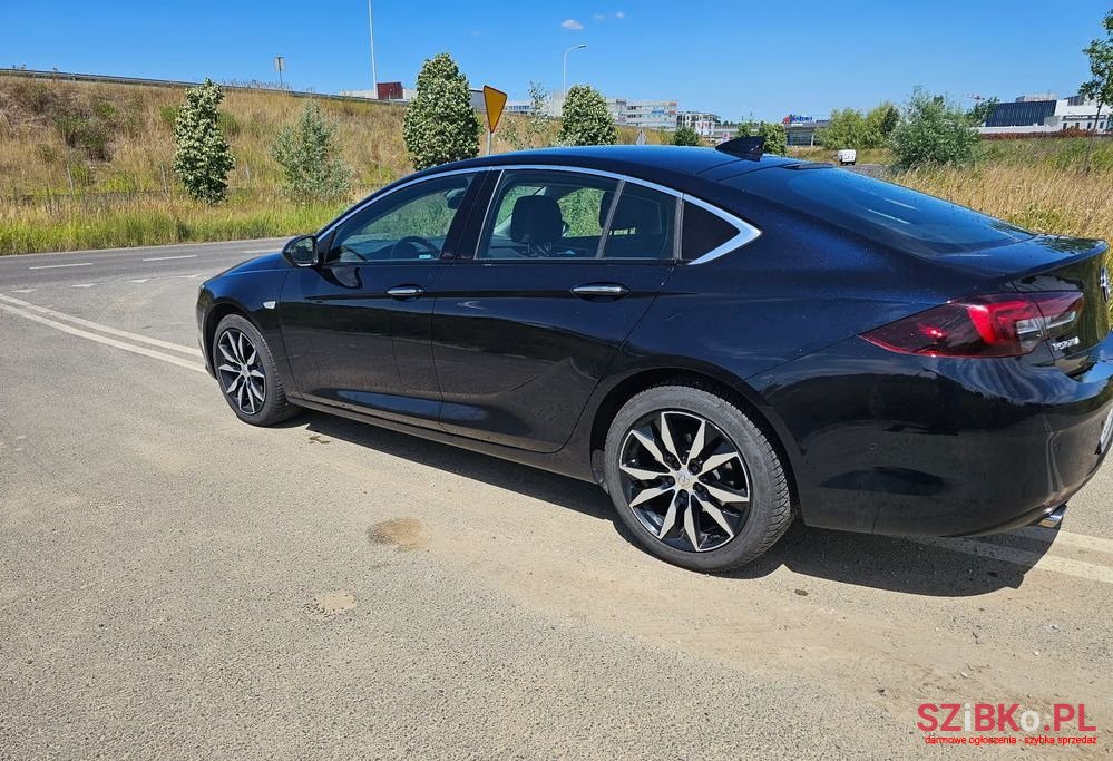2017' Opel Insignia photo #4